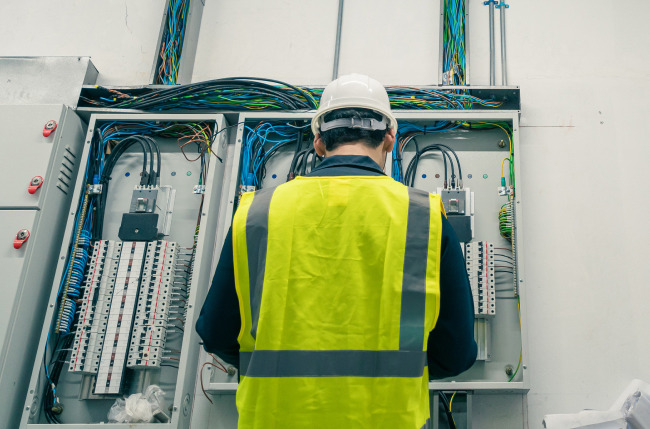 EICR for shops and retail in Piccadilly Circus - W1